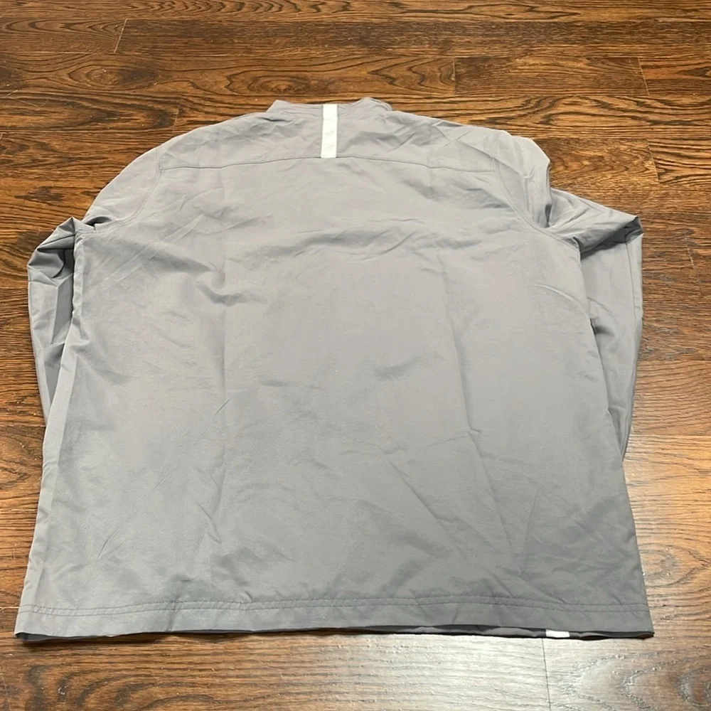 Men's under Armour full zip size L